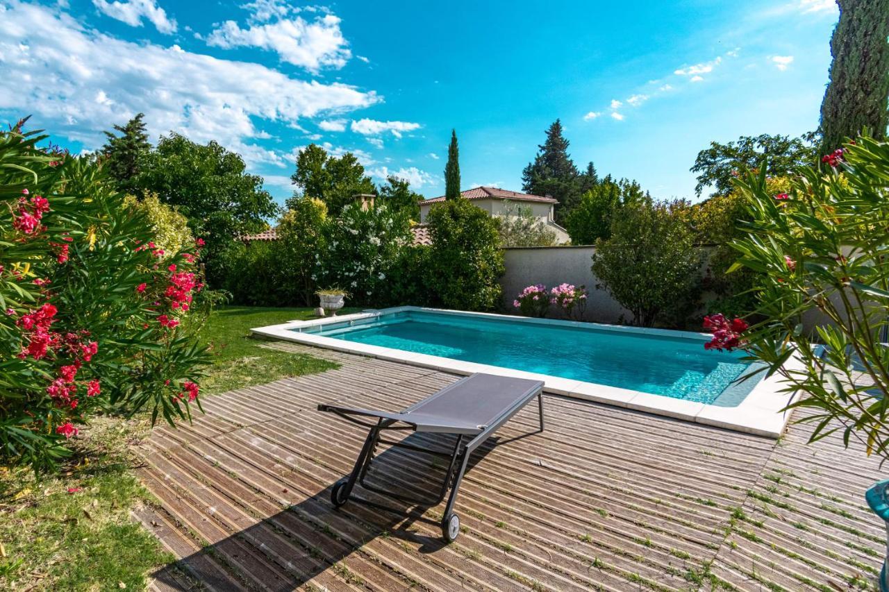 La Verdière - Contemporary house with garden&private pool LʼIsle-sur-la-Sorgue Buitenkant foto